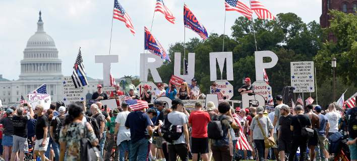 Στραπάτσο για Τραμπ: Σχεδίαζαν διαδήλωση υπέρ του με ένα εκατομμύριο και τελικά μαζεύτηκαν κάπου 1.000!